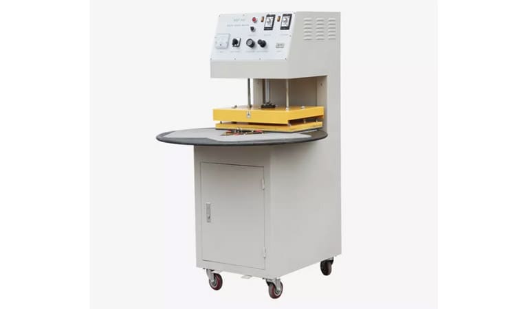 Blister Packing Machine XBF-500 Blister Packing Machine in Bangalore